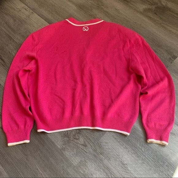 St. John Pink Cardigan Sweater Women’s M Gold Buttons Contrast Trim Preppy - Picture 10 of 10